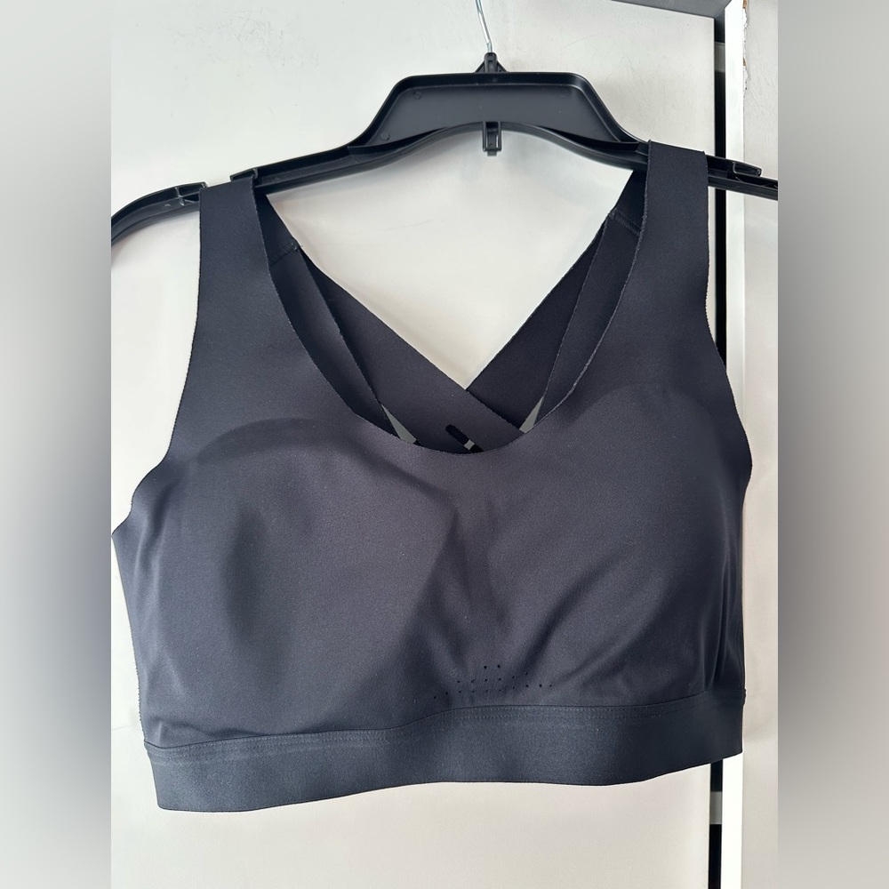 🖤 All In Motion Black Sports Bra Medium Strappy Back Workout
